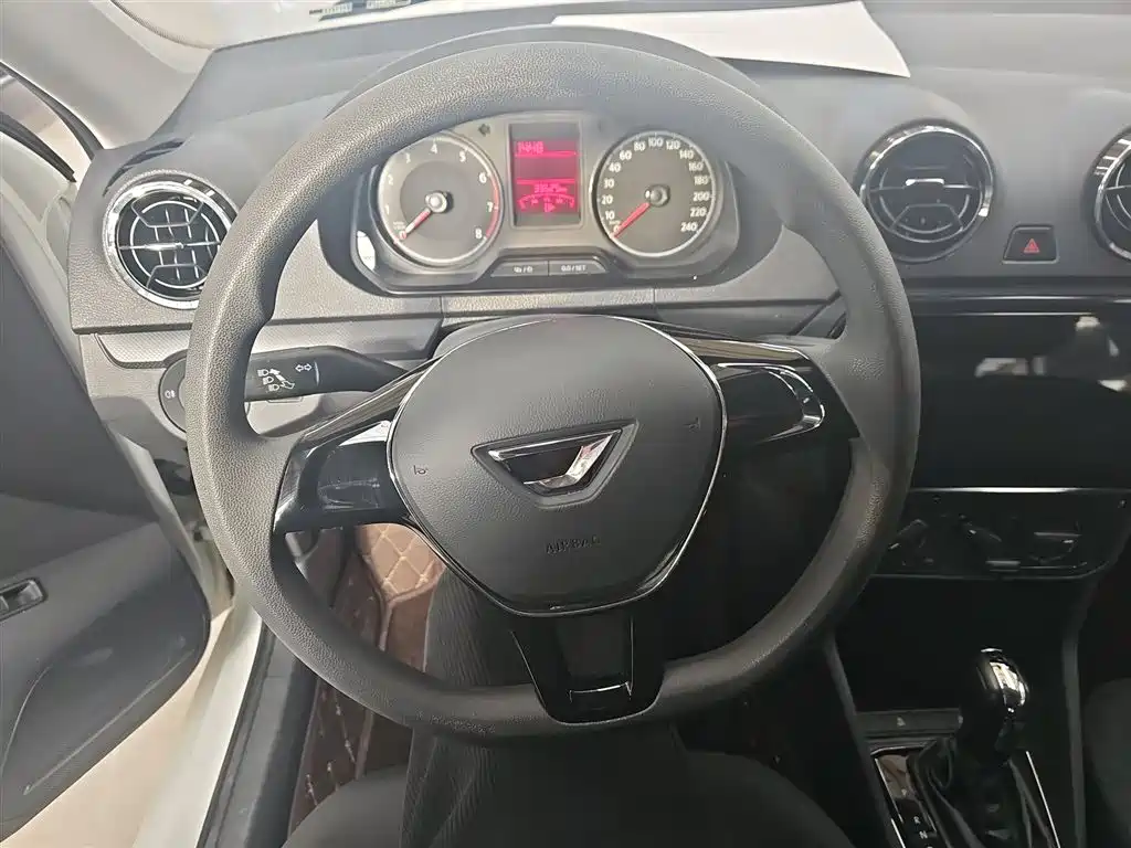 Jetta VA3 2021 1.5L automatic Upward Life version