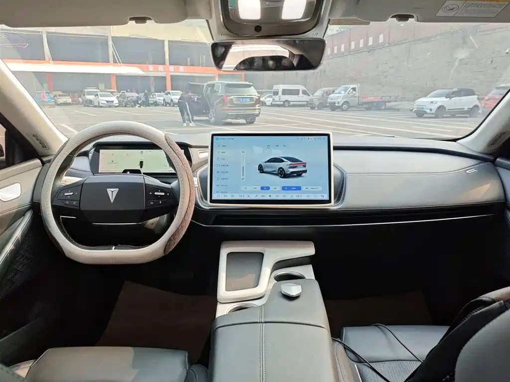 Dark blue SL03 2022 model 515 pure electric version