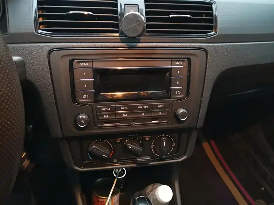 Santana 2021 1.5L automatic Fashion Version