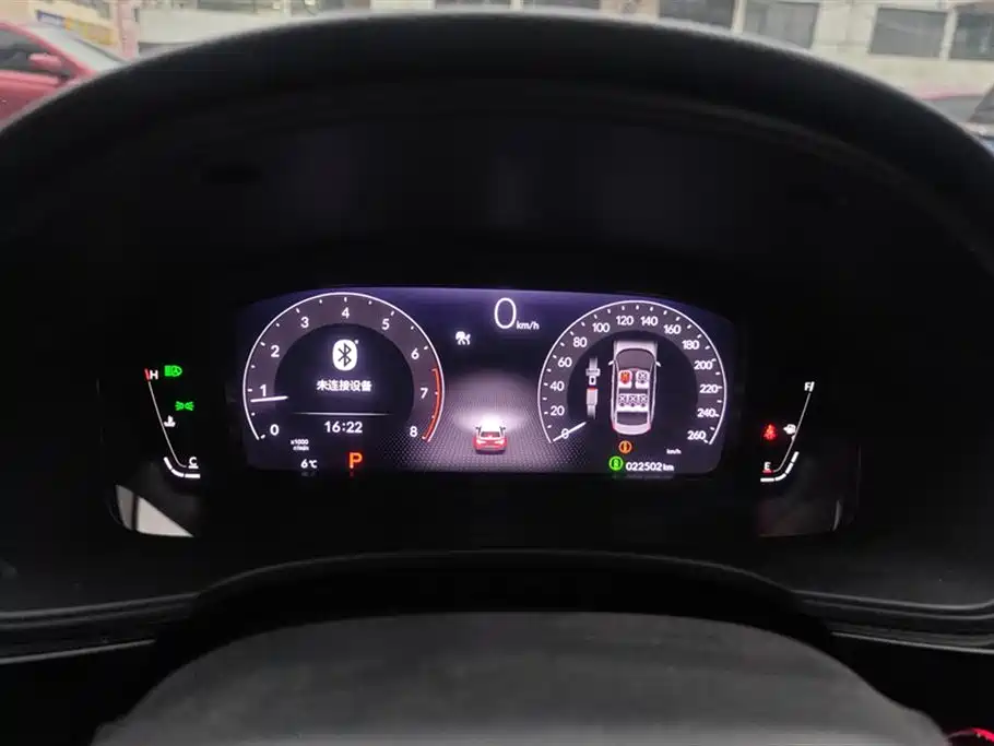 Style 2022 240TURBO CVT Magic Night*Technology Edition