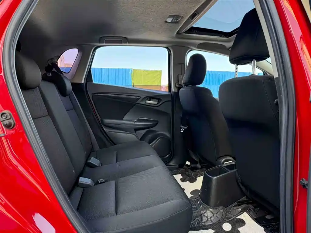 Fit 2020 1.5L CVT Comfortable Sunroof Version