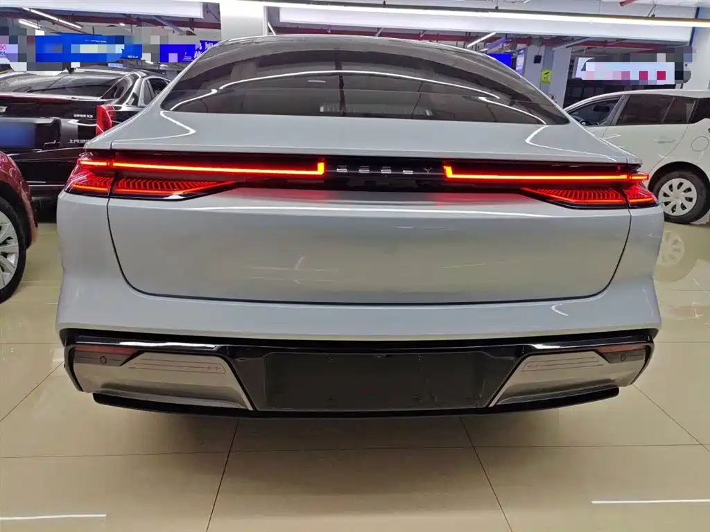 Galaxy E8 2024 665km rear-drive Starship Voyage version