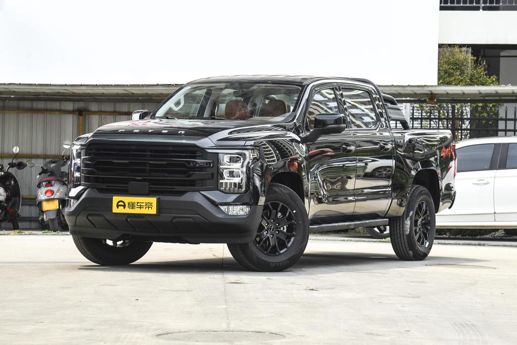 2.0T diesel automatic four-wheel drive long box sailing version 4F20TC17