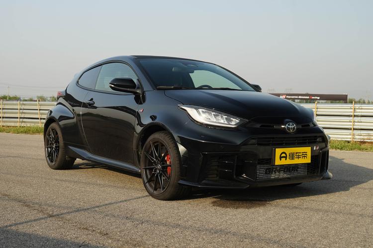 Фото машины 77