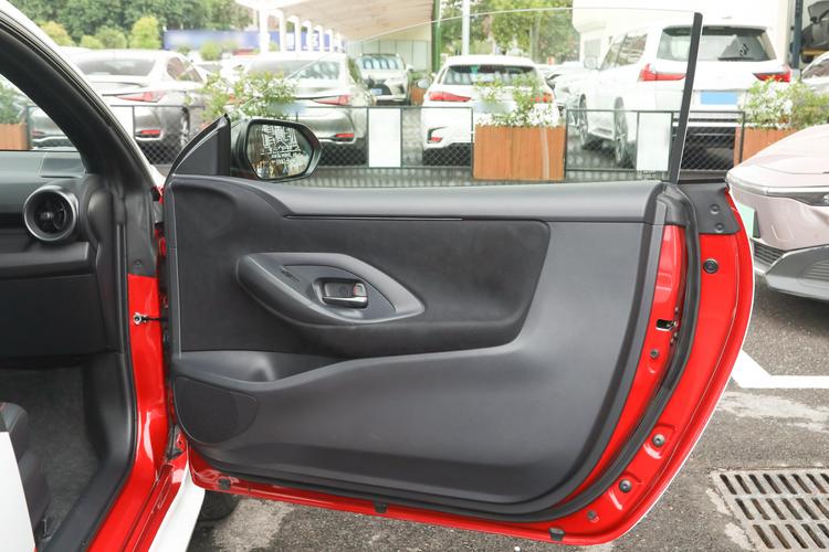 Фото машины 201