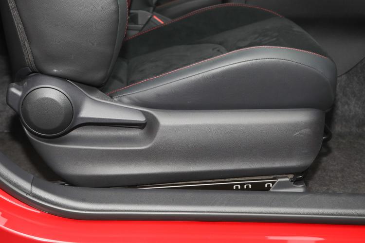 Фото машины 209