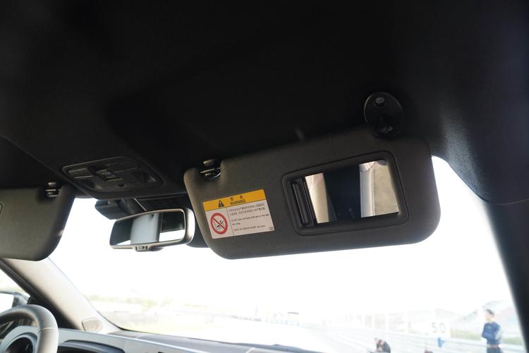 Фото машины 216