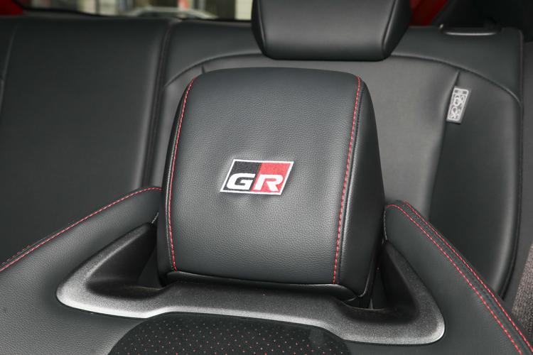 Фото машины 218