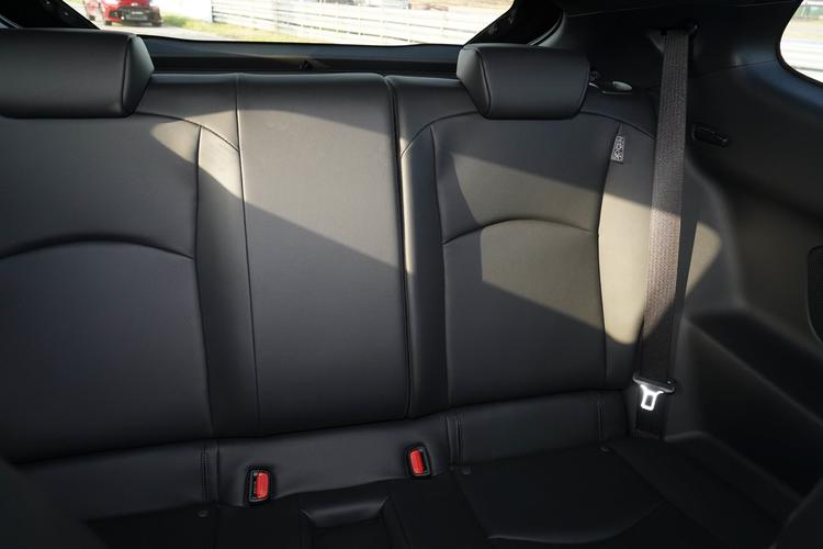 Фото машины 240