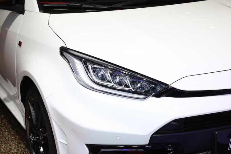 Фото машины 304