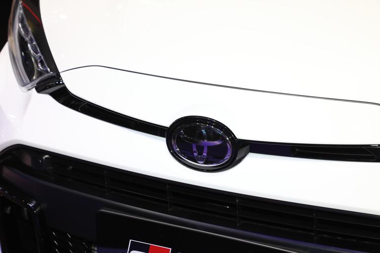 Фото машины 308