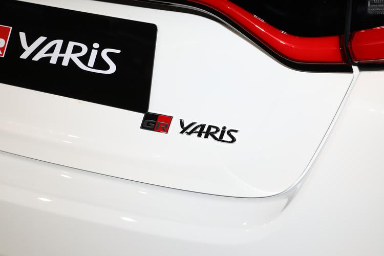 Фото машины 318