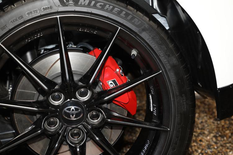 Фото машины 325