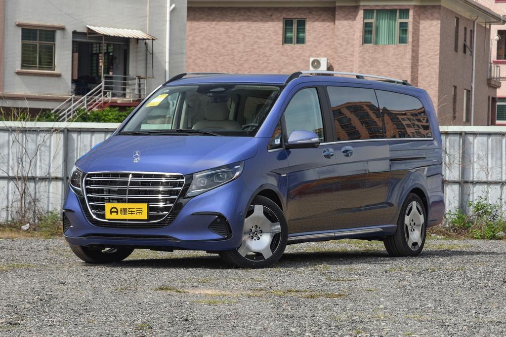 V 300 L Long wheelbase Deluxe Edition