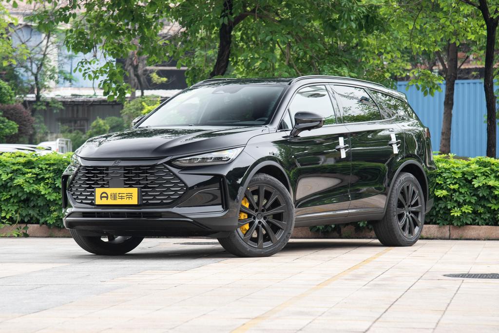 DM-p 215KM four-wheel drive God of War Edition