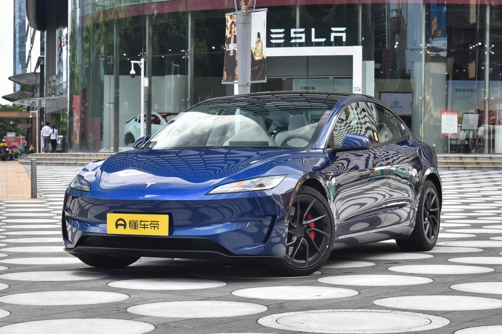 High-performance all-wheel drive version