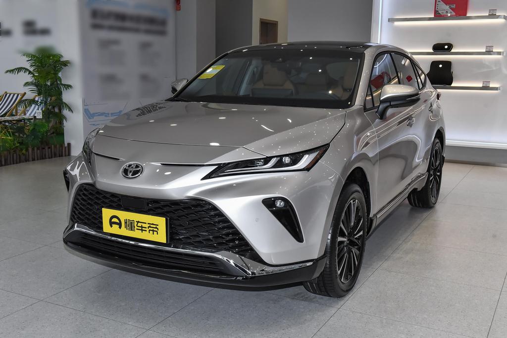 Dual engine 2.5L CVT two-wheel drive premium edition