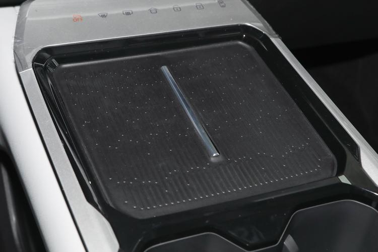 Фото машины 24