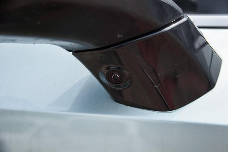 Фото машины 76