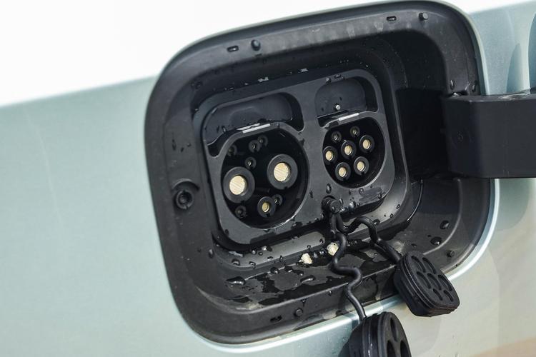 Фото машины 103