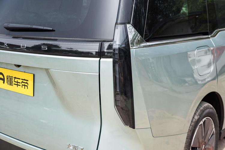 Фото машины 118