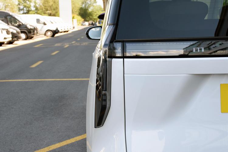 Фото машины 177