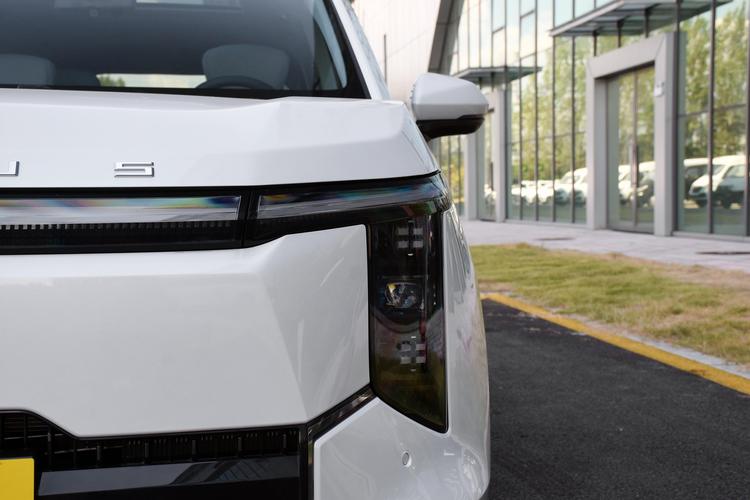 Фото машины 194