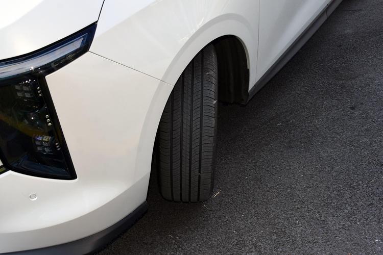 Фото машины 215