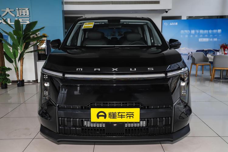 Фото машины 235