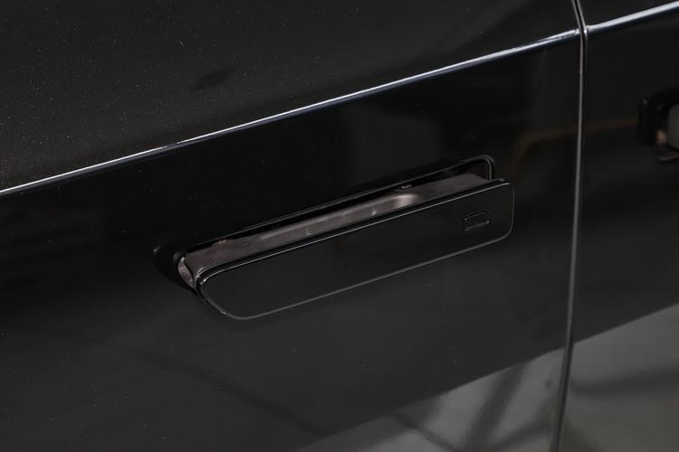 Фото машины 252