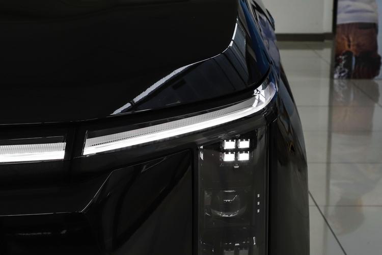 Фото машины 244