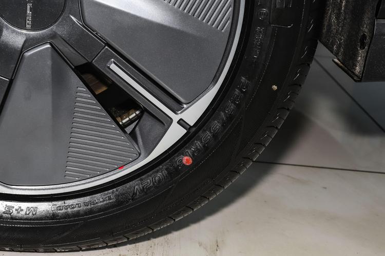 Фото машины 260