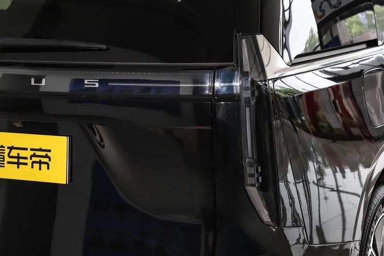 Фото машины 313