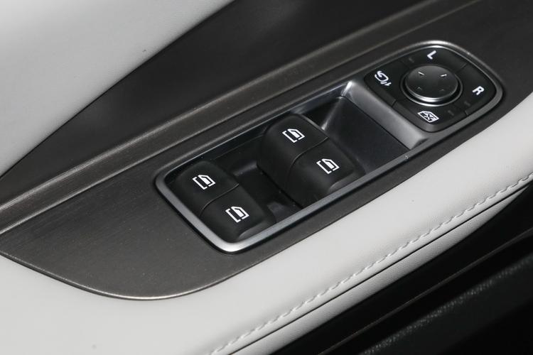 Фото машины 332