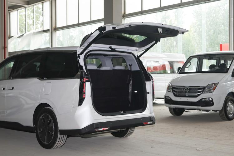 Фото машины 346