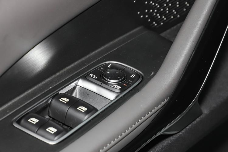 Фото машины 388