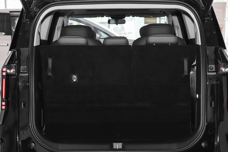 Фото машины 402