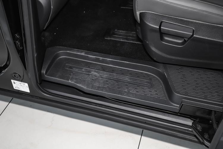 Фото машины 418