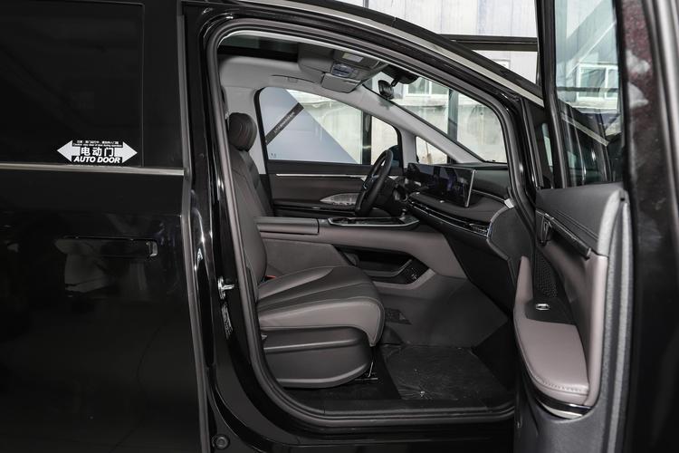 Фото машины 433