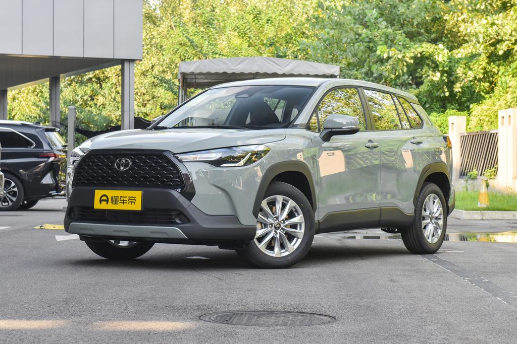 2.0L CVT Pioneer Edition