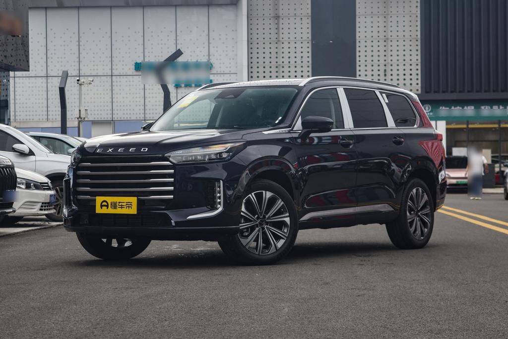 2.0T four-wheel drive Star Rui-seven seats