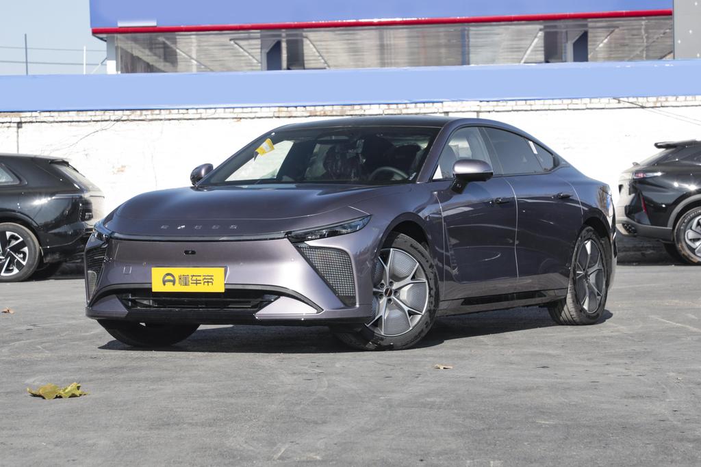 Pure electric version Pro four-wheel drive