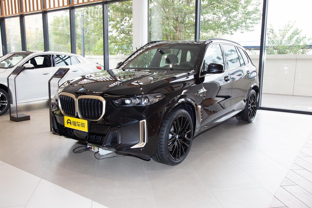 xDrive 40Li Exclusive Black Flame Limited Edition