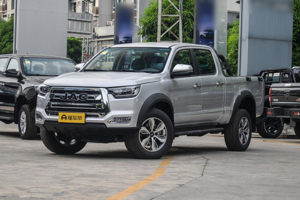 2.0T manual diesel four-wheel drive 60th Anniversary edition Big double HFC4DB2-2E