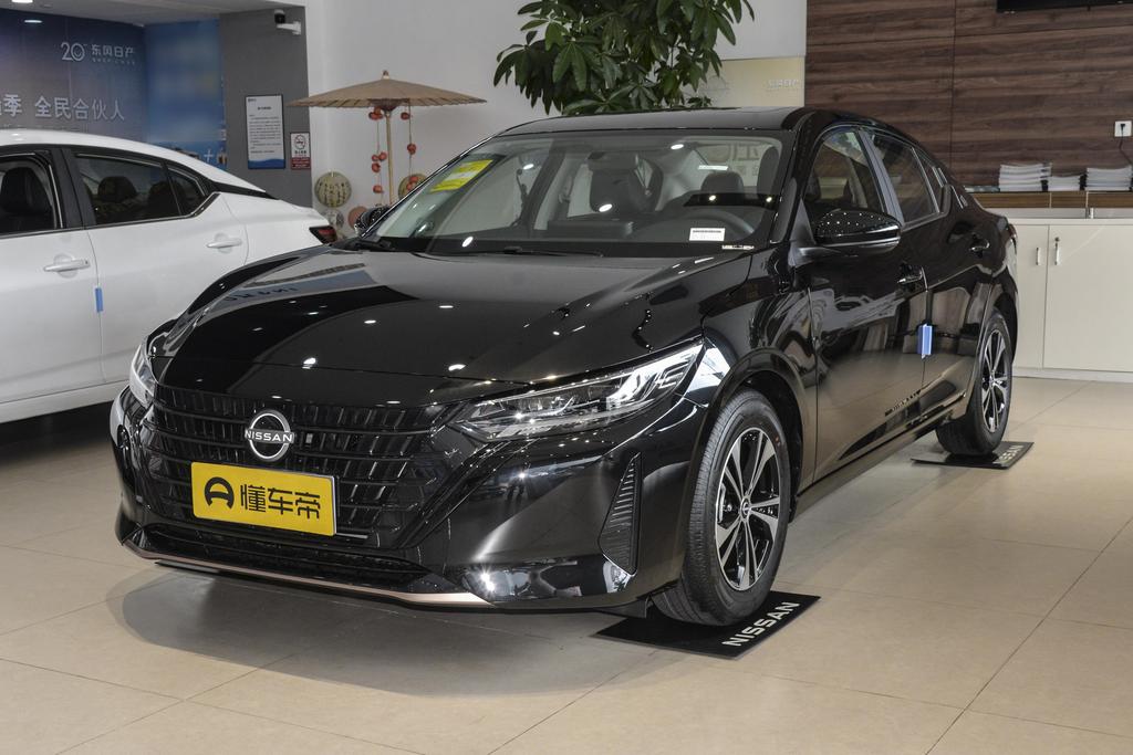 1.6L CVT Black gold version