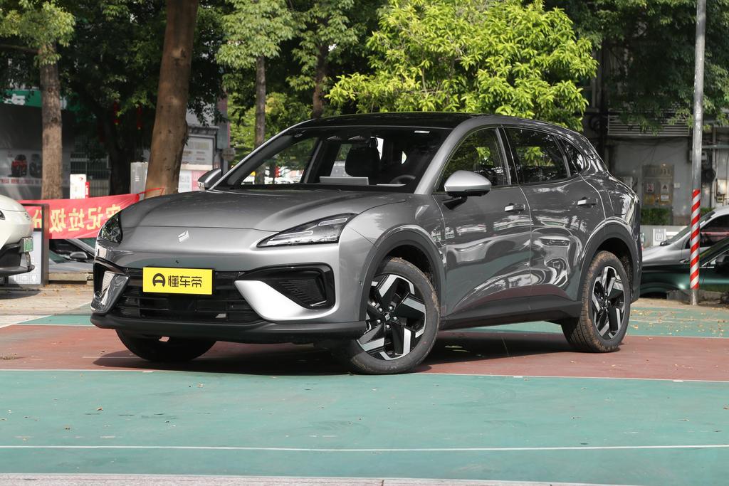 140km plug-in hybrid version