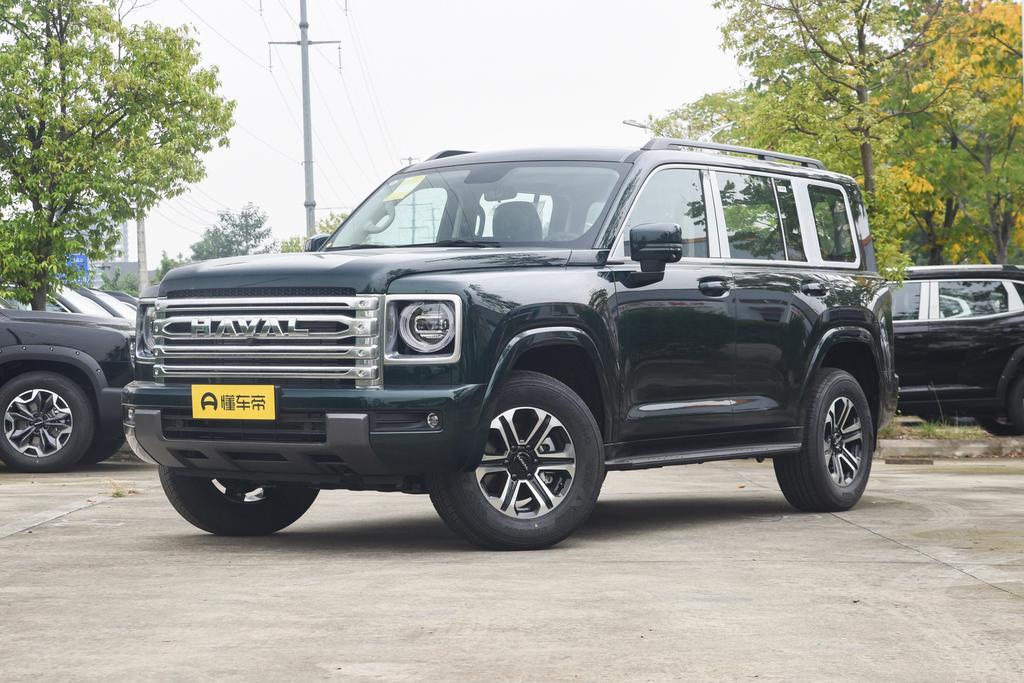 2.0T gasoline four-wheel drive Explorer version 5 seats