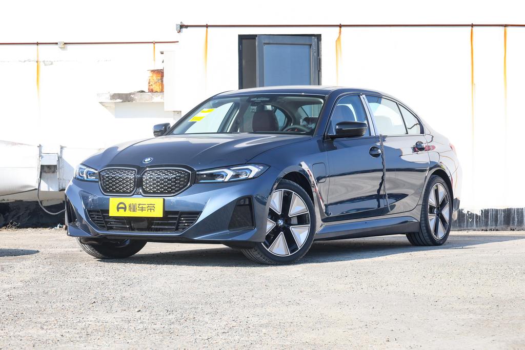 eDrive 40 L Yao Ye Sports Suit