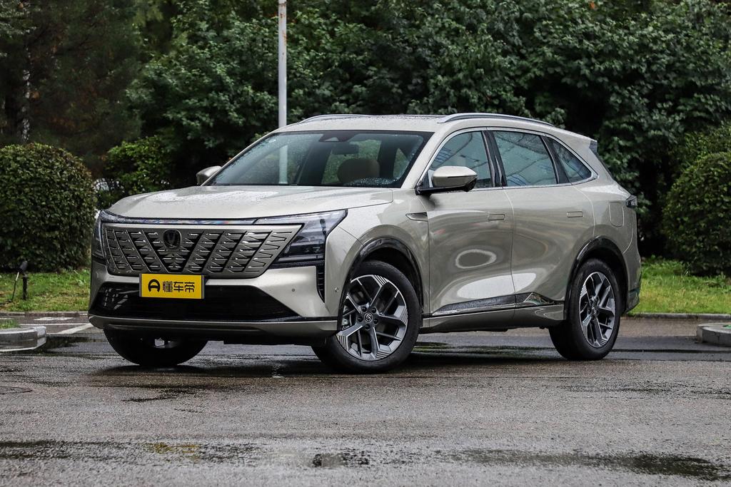 The fourth generation 1.5T new Blue Whale smart flagship