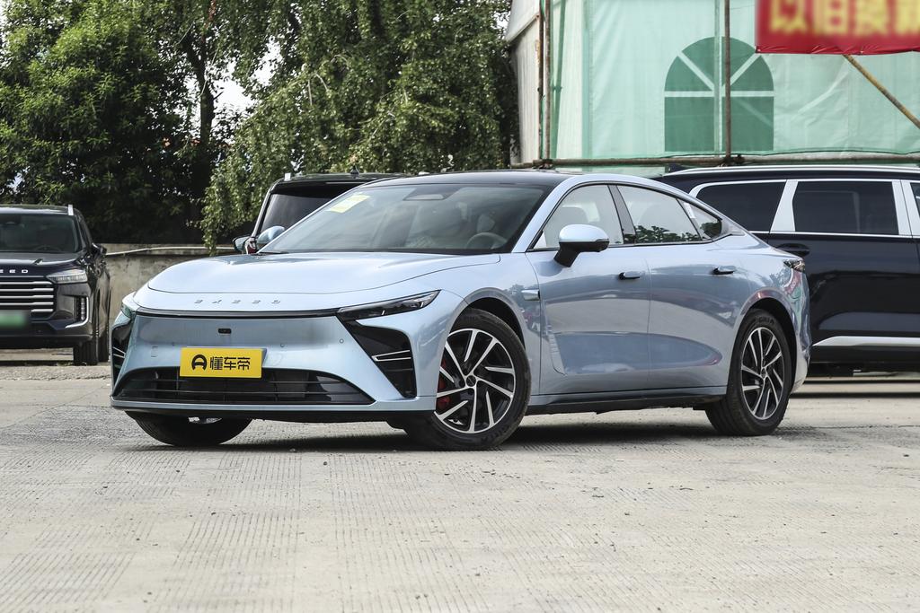Extended-range version Plus, comfortable and smart